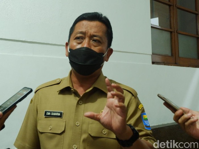 Mini lockdown di Kota Bandung diberlkukan di tingkat RW