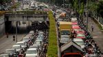Kawasan Pasar Minggu Padat Merayap Saat Jakarta PSBB Ketat