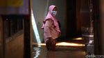 Potret Banjir di Kebon Pala Akibat Luapan Sungai Ciliwung