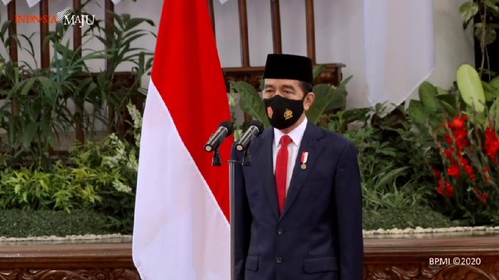 Presiden Joko Widodo menjadi inspektur upacara HUT TNI ke-75 di Istana Negara pada 5 Oktober 2020