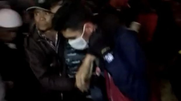 Seluruh warga Limapuluh Kota, Sumbar yang tersesat di hutan ditemukan selamat.