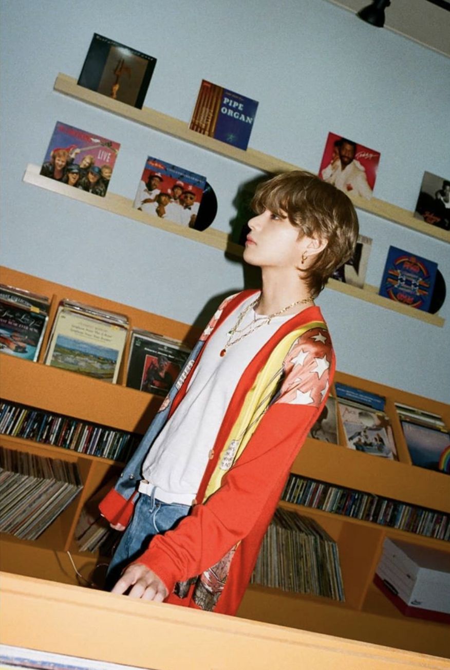 V (BTS)