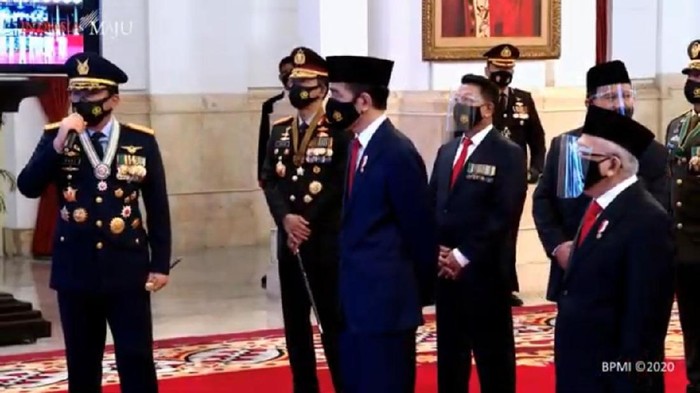 video conference, presiden jokowi, jokowi prabowo, jokowi moeldoko prabowo, panglima tni marsekal hadi tjahjanto, kri john lie