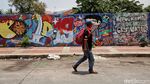 Warna-warni Mural Corona di Kawasan Sunter Jaya