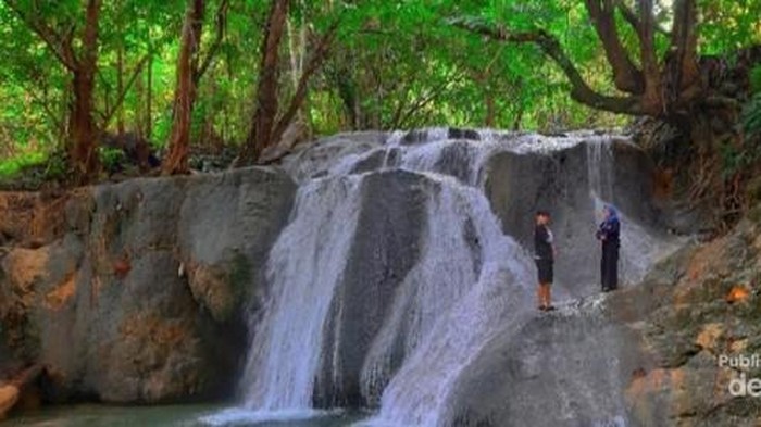 Air terjun Bente  di Morowali