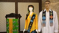 Produk UMKM juga dipamerkan dalam talkshow tersebut.