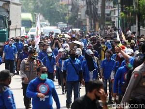 Tolak UU Cipta Kerja, Buruh Gelar Aksi Serentak di Seluruh Indonesia