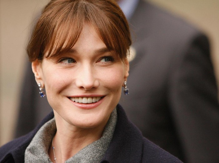 PARIS, FRANCE - MARCH 06:  Carla Bruni attends the Chanel show as part of the Paris Fashion Week Womenswear Fall/Winter 2018/2019 at Le Grand Palais on March 6, 2018 in Paris, France.  (Photo by Pascal Le Segretain/Getty Images for Chanel)