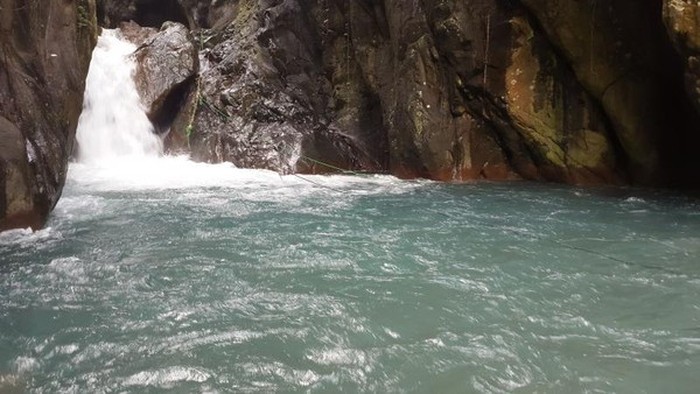 Curug Leuwi Hejo Sentul Bogor