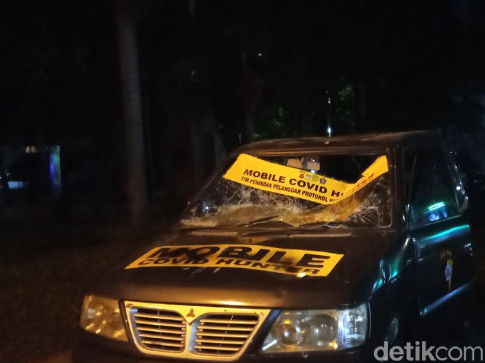 Demo omnibus law di bandung ricuh