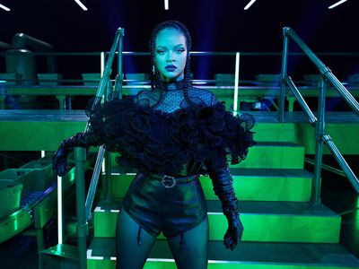 7 Momen Kontroversial di Dunia Fashion Sepanjang 2020