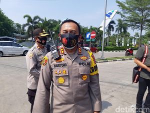 Akses Serang-Jakarta Ditutup Buruh, Polisi Lakukan Rekayasa Lalin