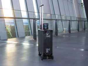 Koper dengan Kecerdasan Buatan, Solusi Pemandu Buat Tunanetra?