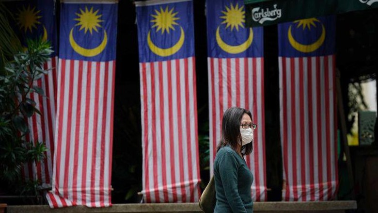 Malaysia Menghadapi Krisis Politik di Tengah Pandemi COVID-19 Malaysia Menghadapi Krisis Politik di Tengah Pandemi COVID-19