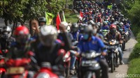 Omnibus Law sendiri disahkan pada Senin (5/10) kemarin, padahal agenda pengesahannya terjadwal pada Rabu (8/10).