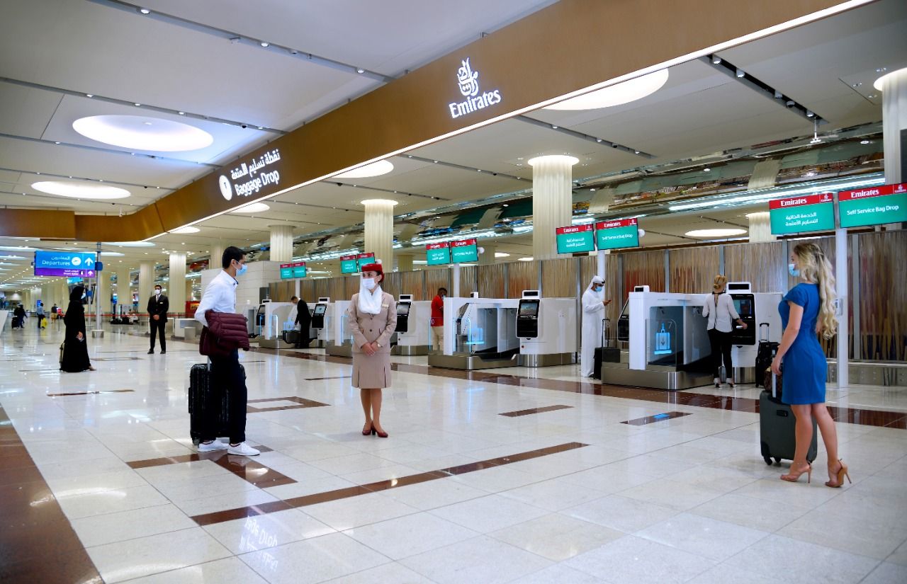 Mesin kios check-in Emirates