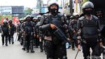 Momen Buruh Tutup Jalan Rancaekek-Cileunyi untuk Tolak Omnibus Law