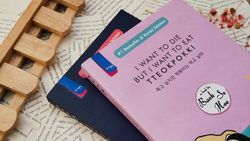 Kenangan Reaksi Baek Se-hee Buku Tteokpokki Dibaca RM BTS