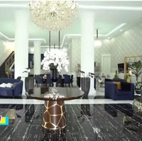 Rumah Ustaz Habib Usman bin Yahya dan istrinya, Kartika Putri, juga tak kalah mewah. Kabarnya, harga rumah mereka yang berada di kawasan Puncak, Bogor,  Jawa Barat, ini ditaksir senilai Rp 40 miliar. (Foto: YouTube/ Trans7 Official)