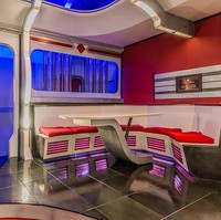 Rumah unik ini memiliki 4 kamar tidur, 4 kamar mandi, dapur yang luas, serta beberapa fasilitas lain yang keren dan bisa membuatmu terpesona. Foto: dok. Zillow