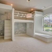 Jika berminat, saat ini rumah unik yang satu ini tengah dipasarkan dengan harga US$ 1,27 juta atau sekitar Rp 18,7 miliar. Foto: dok. Zillow