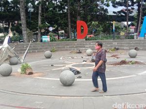 Pemkot Bandung Minta Polisi Tangkap Pelaku Perusakan Taman Cikapayang