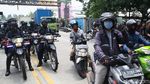 TNI-Polri Kawal Ketat Demo Buruh di Jatiuwung Tangerang