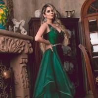 Inilah penampilan cantik Yessenia yang aktif sebagai model di Meksiko.  Foto: Facebook