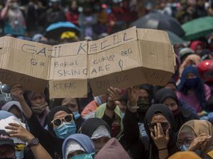 Pesangon di Omnibus Law, Pil Pahit Pekerja