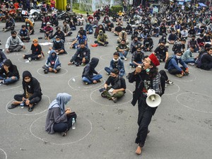 Ribuan Mahasiswa Bakal Demo di Istana Hari Ini, Bagaimana dengan Buruh?