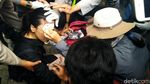 Aksi Protes Tolak UU Cipta Kerja di Semarang Ricuh