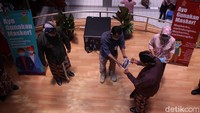Ini sebagai bentuk sosialisasi untuk gerakan masyarakat sadar bermasker.