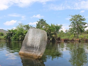 Ada Banyak! Ini Benda-benda Purbakala yang Dikandung Danau Sentani