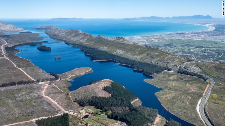 Bendungan di Cape Town