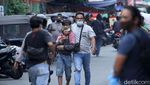 Foto: Pelajar Bentrok dengan Polisi di Palmerah