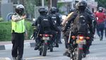Foto: Pelajar Bentrok dengan Polisi di Palmerah