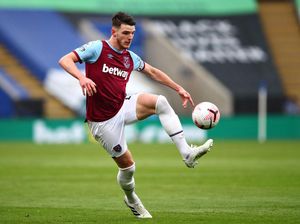 MU Siap Telikung Chelsea Dapatkan Declan Rice