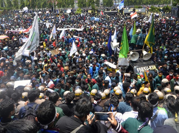 Gelombang Penolakan Omnibus Law UU Cipta Kerja di Lampung