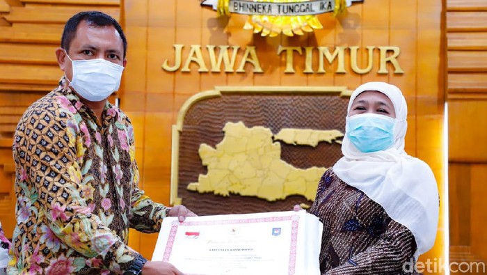 gubernur khofifah