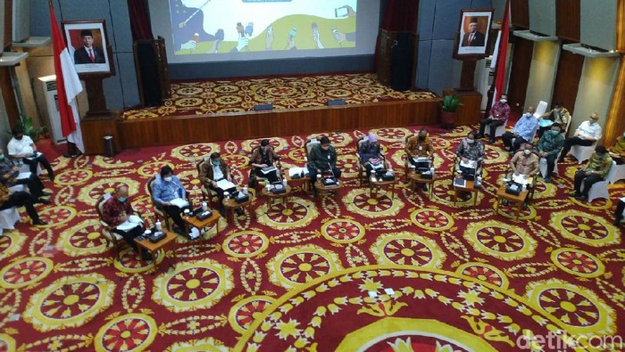 Jumpa pers menteri Kabinet Jokowi jelaskan UU Cipta Kerja (Sachril/detikcom)