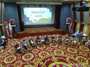 Menteri-menteri Jokowi Duduk Bareng Jelaskan Heboh UU Cipta Kerja