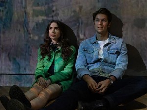 5 Hal tentang Emily In Paris yang Kamu Nggak Tahu!