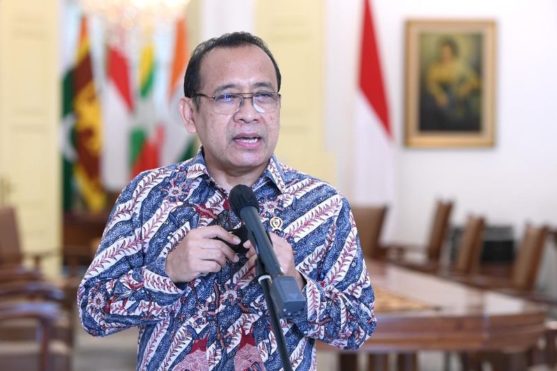Keterangan pers Mensesneg Pratikno soal 7 calon anggota KY.