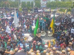 5 Orang Tersangka Usai Demo Ricuh di Lampung Makan Korban