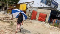 Warga berharap arus lalu-lintas menjadi lebih lancar jika proyek telah selesai.