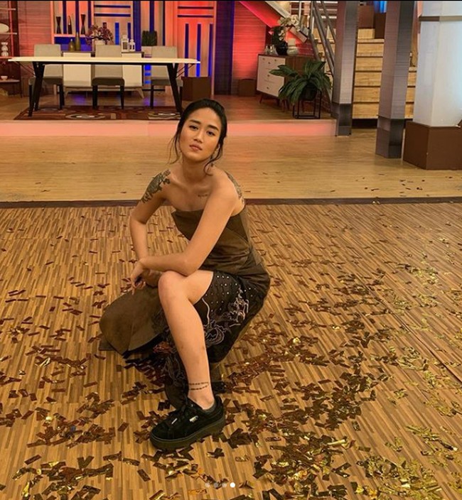 Chef berusia 26 tahun ini, lewat akun Twitter @MoeloekRenatta pun kaget dengan kelakuan netizen itu. Baru aja buka twitter udah dikirim beginian. Barbar juga ya Twitter, tulisnya. Foto: Instagram/@renattamoeloek