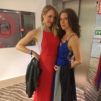 Pada 2014, Shai dan Danielle memilih berpisah. Dua tahun setelah bercerai Shai mulai kencan dengan dua wanita, Lea dan Krissy, yang kini jadi kekasihnya hingga sekarang. Sebelum bertemu Shai, dua wanita berusia paruh baya ini juga menjalani hidup monogamus seperti dirinya. Foto: Instagram @shai_the_poly_guy, @lea_aella