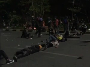 Tolak Omnibus Law, Pedemo di Makassar Tidur di Jalan