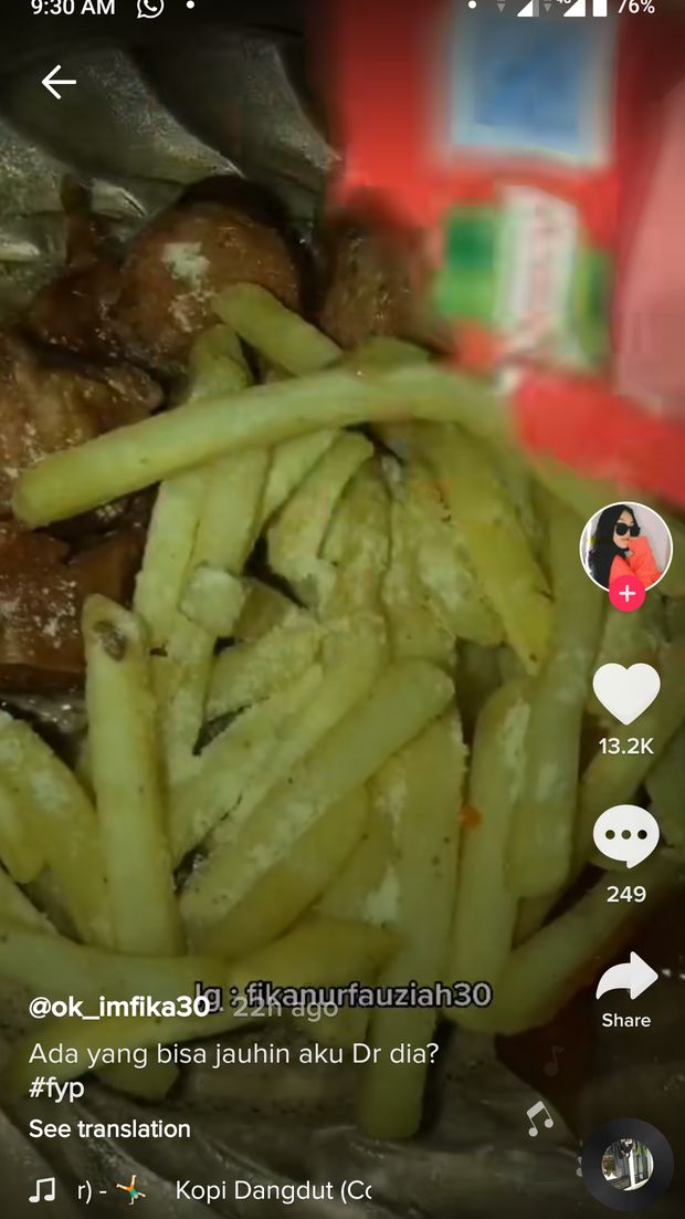 Wanita Ini Pamer Selalu Makan Pakai Taburan MSG