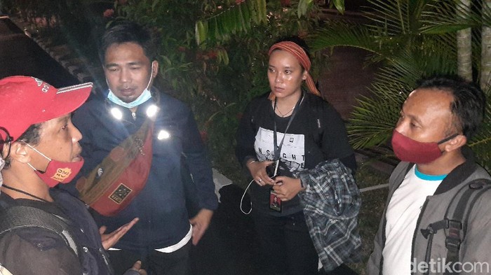 3 wartawan Palu yang dipukul oknum polisi melapor ke Polda Sulteng (M Qadri/detikcom)